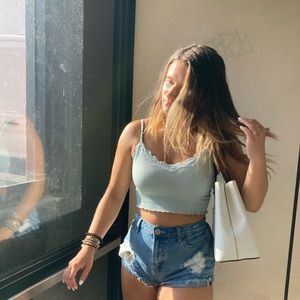 Meet your Posher, Sabrina